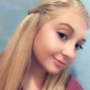 Meet your Posher, Ashleigh